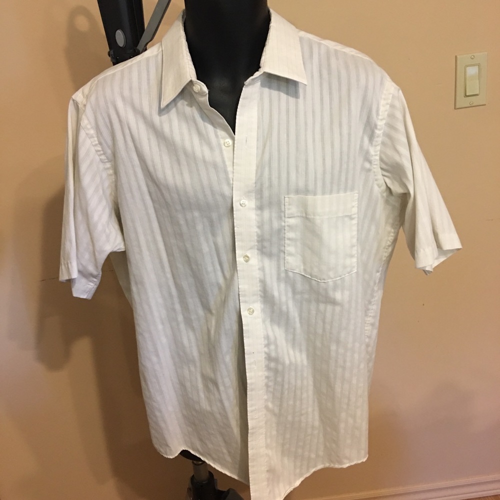 ⛴ 3/$30⛴—Vintage Mens Shirt